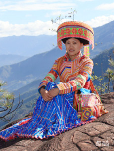 僳僳族服饰定制