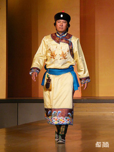 达斡尔族服饰定制