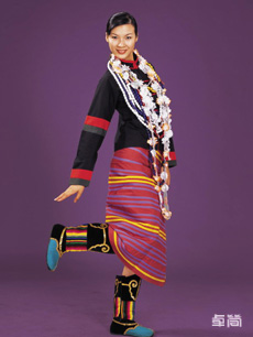 珞巴族服饰定制